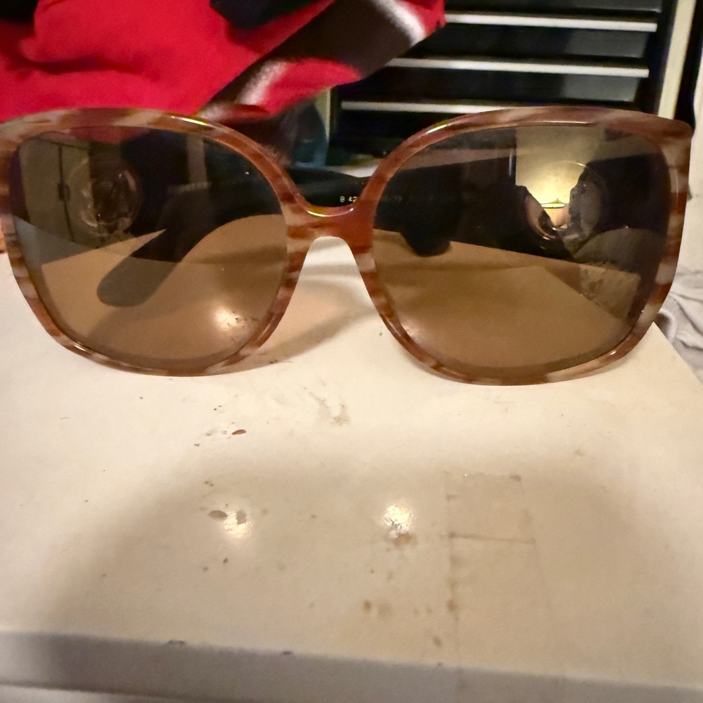 Stylish BURBERRY Sunglasses  FRAMES ONLY these were Prescription sunglasses!